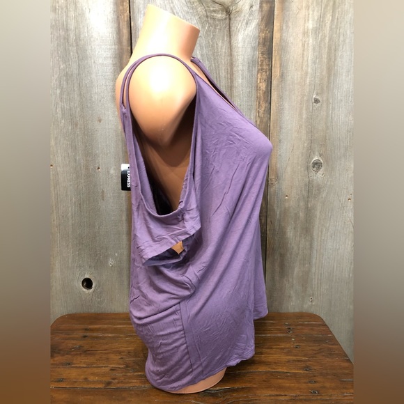 Express One Eleven Cold Shoulder Top in Purple Size Medium - Picture 5 of 17